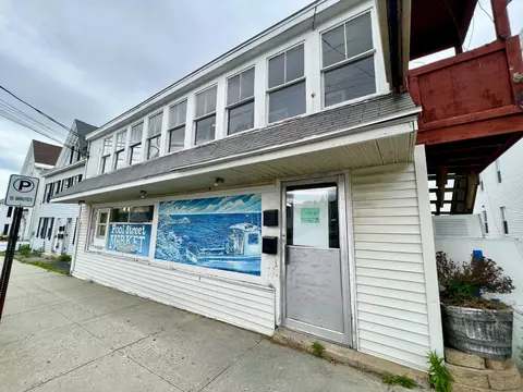 77 Pool St, Biddeford, ME 04005 photo 1