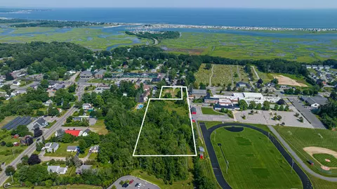 1506 Post Rd, Wells, ME 04090