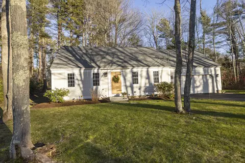 3 Christopher Rd, Kennebunk, ME 04043 photo 1
