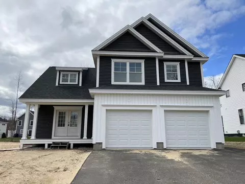 4 Maneta Dr, Saco, ME 04072