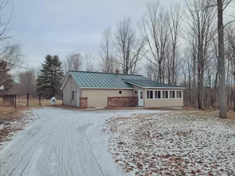 345 Drummond Rd, Sidney, ME 04330 photo 1
