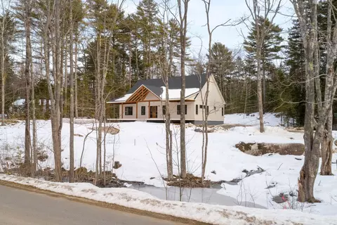 551 Back River Rd, Boothbay, ME 04537 photo 1