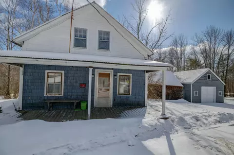 609 Hebron Rd, Paris, ME 04281