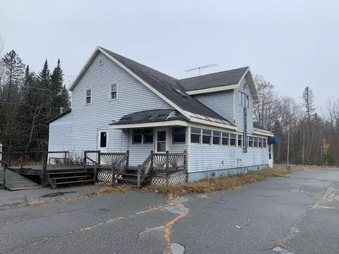 102 Carrabassett Rd, New Portland, ME 04961