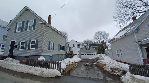 21 Gray St, Waterville, ME 04901 photo 1