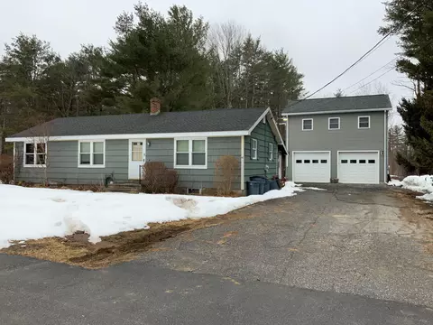 40 Windy St, Augusta, ME 04330 photo 1