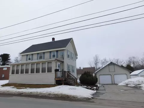 100 Chamberlain St, Brewer, ME 04412 photo 1