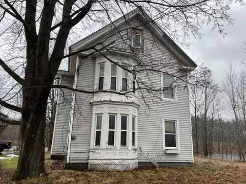 284 E Main St, Dover Foxcroft, ME 04426 photo 1