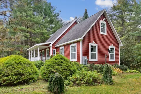 12 Crosby Ln #20, Newry, ME 04261