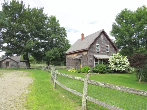 521 Back Belmont Rd, Belmont, ME 04952