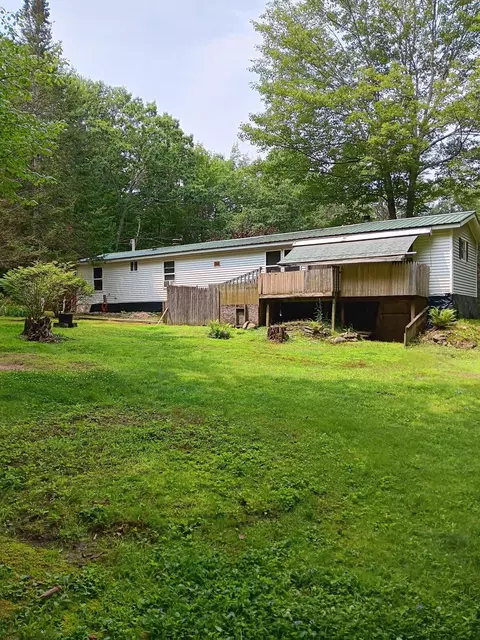 15 Rays Dr, Woolwich, ME 04579