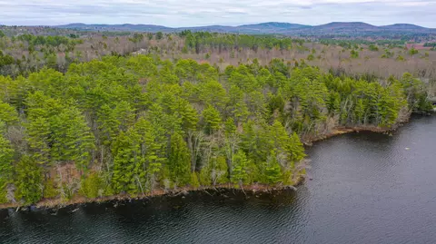 40 Hutchins St # A, Norway, ME 04268