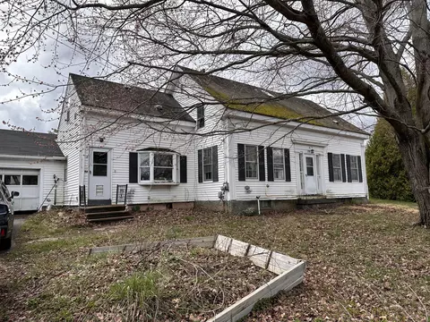 290 Pool St, Biddeford, ME 04005
