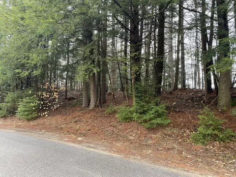 0 Legendary Ln, Livermore Falls, ME 04254