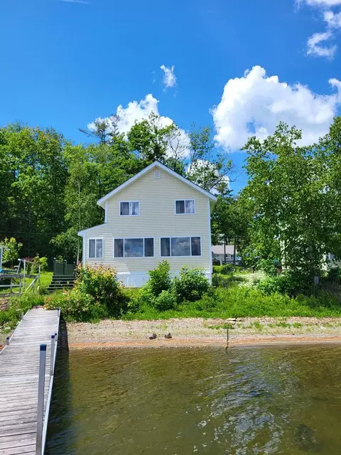 39 Kelly Rd, Vassalboro, ME 04989