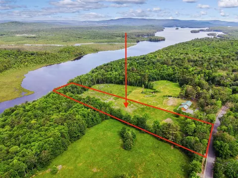 M5 L1a Dunn Road, Belgrade, ME 04917