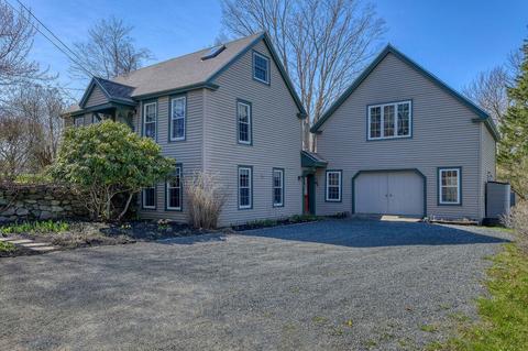 53 Bridge St, Deer Isle, ME 04627