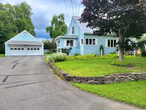 109 Glenn St, Caribou, ME 04736