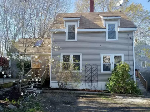 23 Pine St, Bath, ME 04530 photo 1