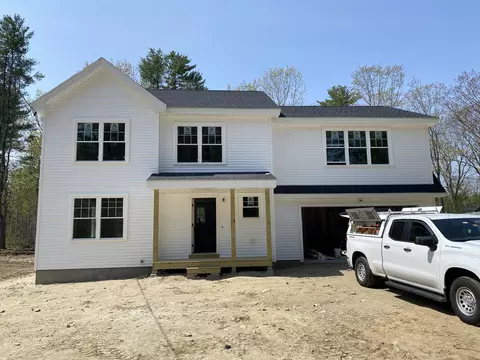 4 Lily Ln, Saco, ME 04072