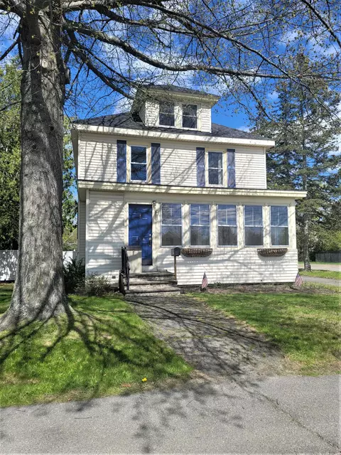154 State St, Brewer, ME 04412 photo 1