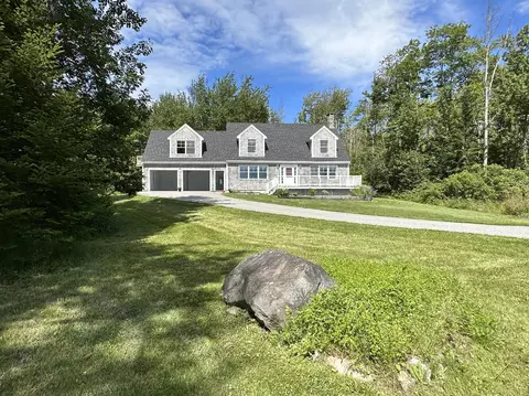 130 River Rd, Saint George, ME 04860