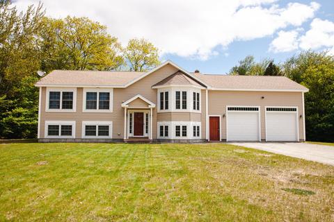 15 Wilderness Way, Turner, ME 04282