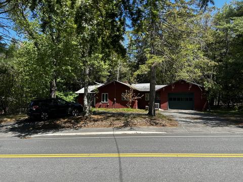 114 Forest Ave, Orono, ME 04473