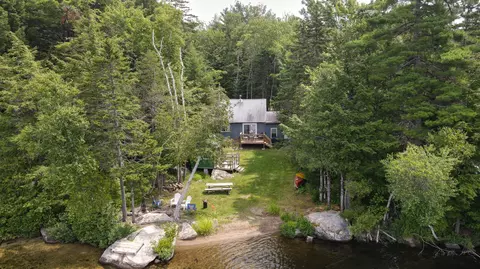 260 Mcgregor Rd, Lincoln, ME 04457