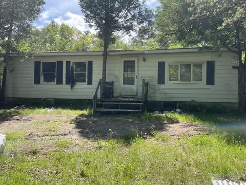 194 Rockland Rd, Whitefield, ME 04353