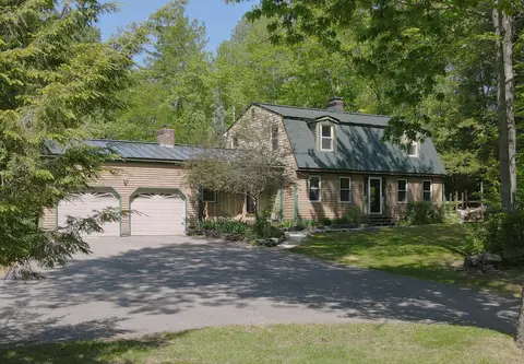 266 Forest Ave, Orono, ME 04473 photo 1