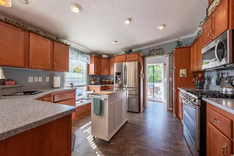 7 Ledge Cir, Bangor, ME 04401 photo 1