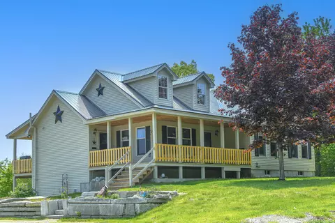 132 Mountain Rd, Baldwin, ME 04024