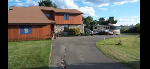 17 Boulevard Of Dreams, Brewer, ME 04412