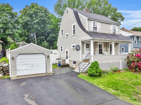 42 Murray St, Augusta, ME 04330