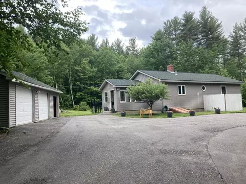 17 Spruce Mountain Rd, Jay, ME 04239 photo 1