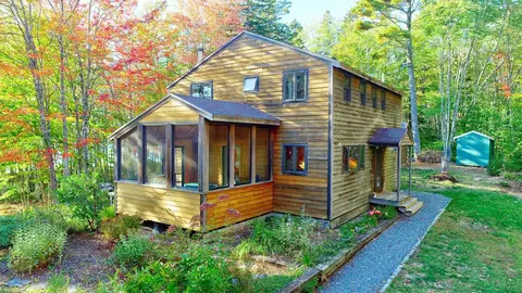 14 Mcmahon Rd, Gouldsboro, ME 04607