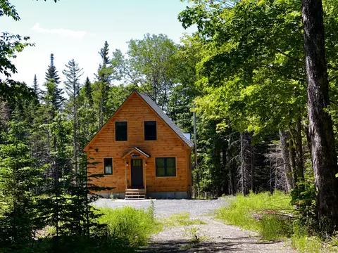 62 Winter Rd, Rangeley, ME 04970 photo 1