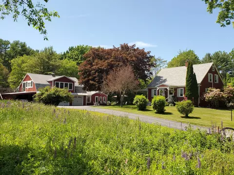 235 Adams Pond Rd, Boothbay, ME 04537