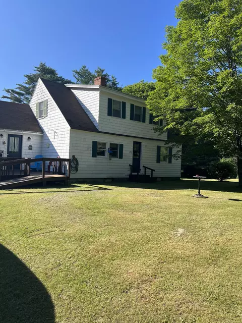492 Hunts Meadow Rd, Whitefield, ME 04353