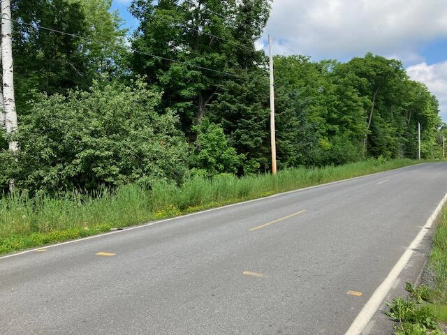 000 School Rd  