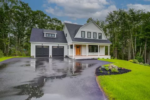 25 Beryls Way, Kennebunkport, ME 04046