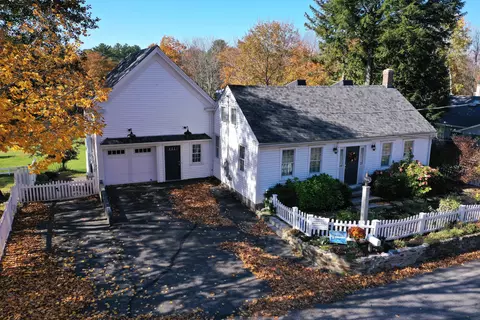 11 Old Winthrop Rd, Wayne, ME 04284 photo 1