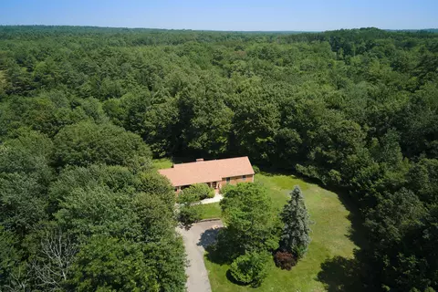 39 Whitney Farms Rd, North Yarmouth, ME 04097