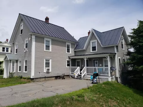 116 Quebec St, Farmington, ME 04938