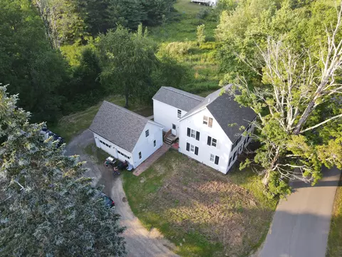 32 Pleasant St, North Berwick, ME 03906