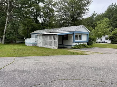 51 Marshwood Dr, Eliot, ME 03903