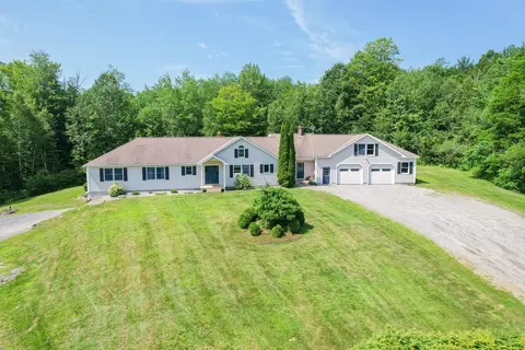 11 Charlies Way, Readfield, ME 04355