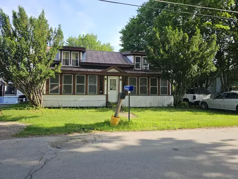 15 Owens St, Bingham, ME 04920