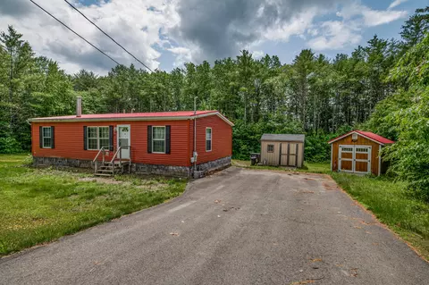25 Stoney Ridge Dr, Clinton, ME 04927
